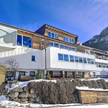 Appartamento Alpelux-2 By Interhome